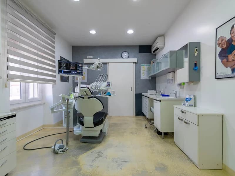 SARA DENTAL - slika 4