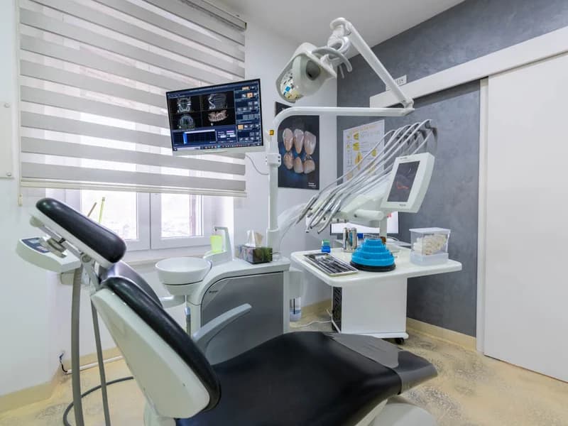 SARA DENTAL - slika 3