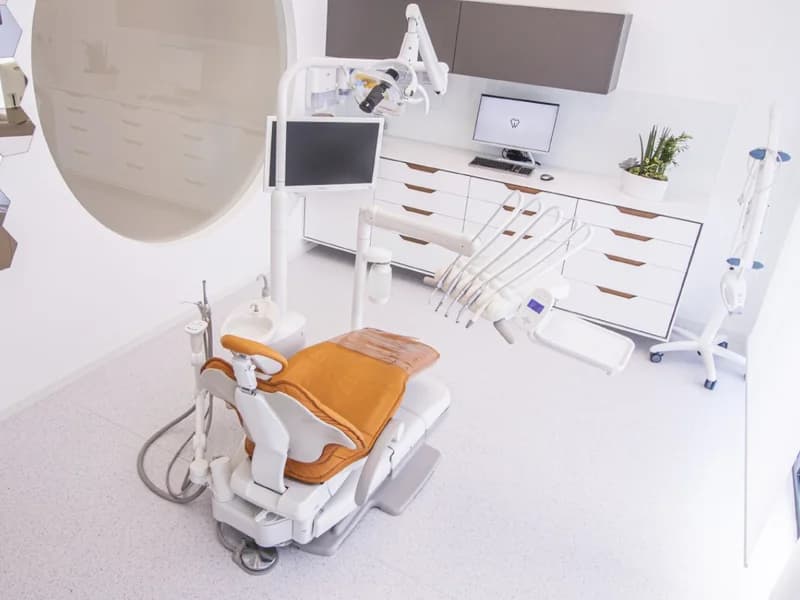 Stomatologija i estetika - slika 2